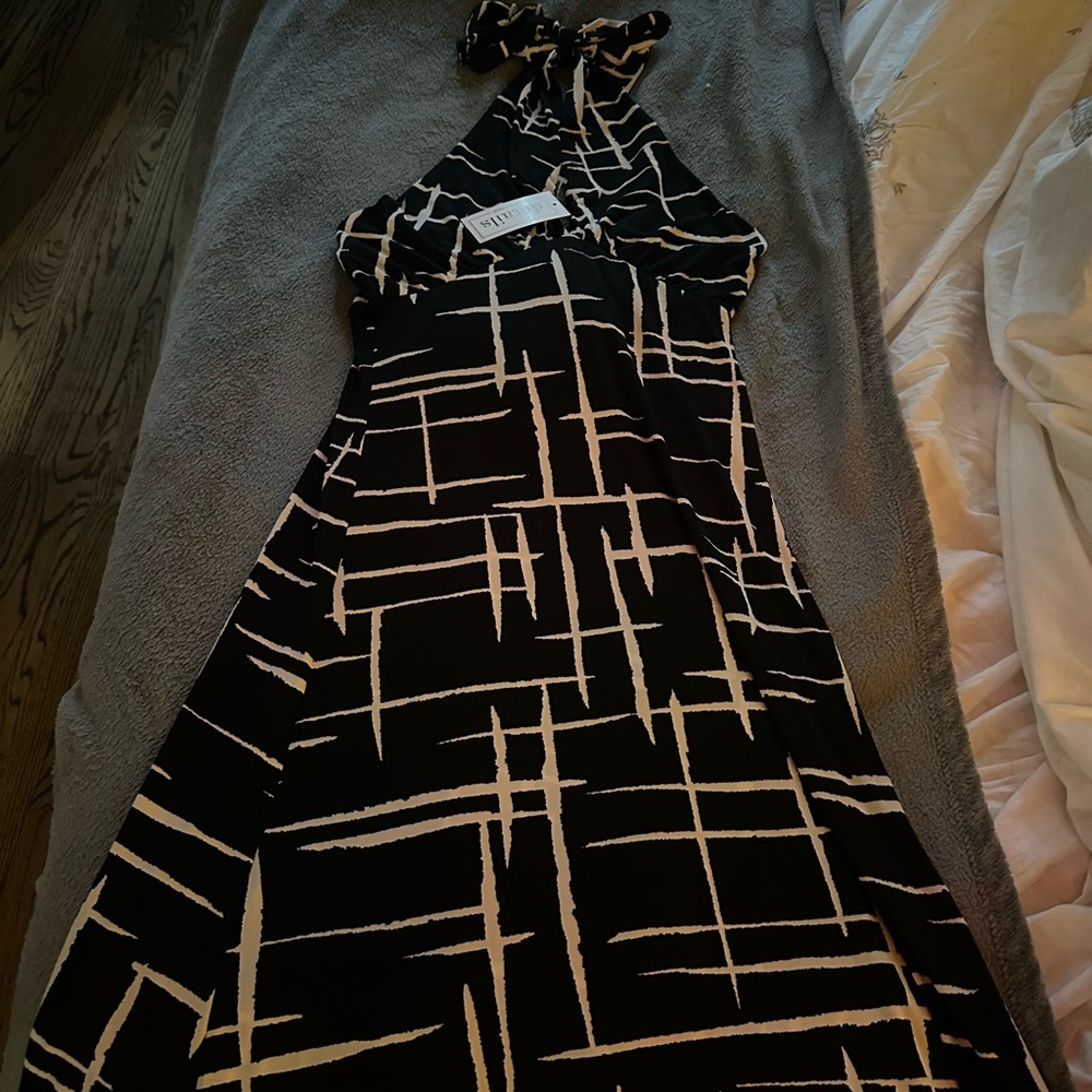 Black and White Gilli Halter Dress NWT